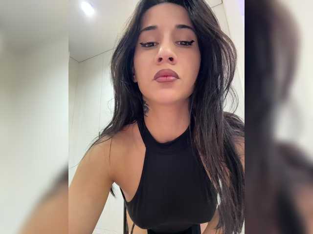 Adel9 BongaCams Model