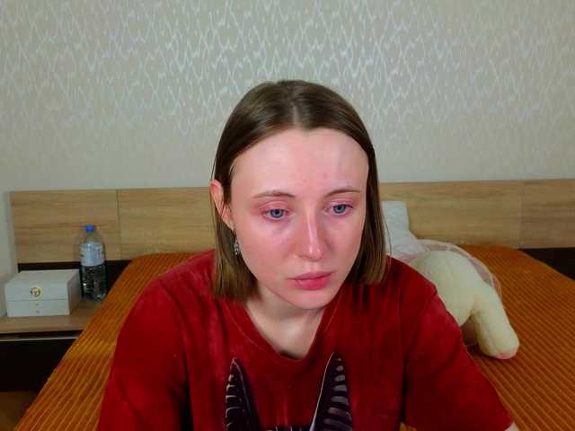 Adelina-Cowell BongaCams Model