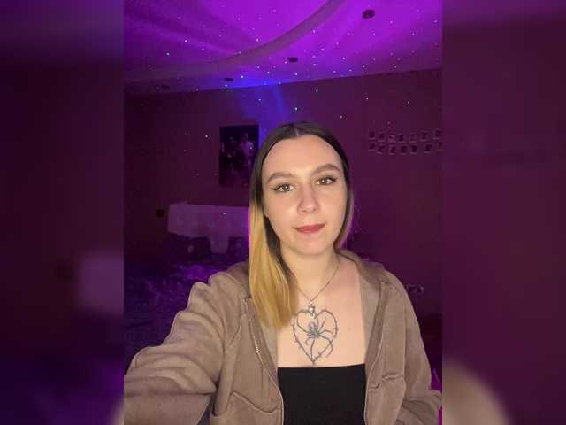 Chakisa BongaCams Model