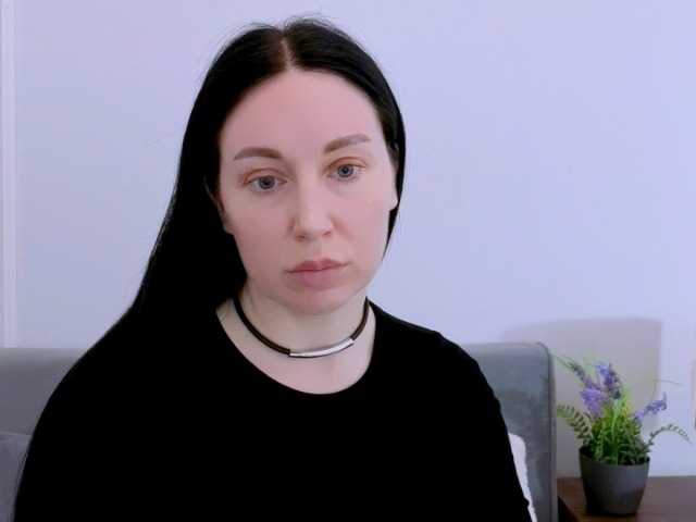 MiaFoxy BongaCams Model