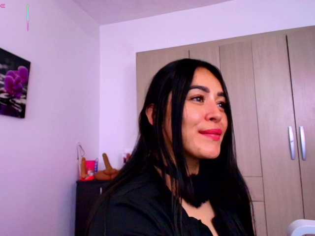 Natalia-Valencia BongaCams Model