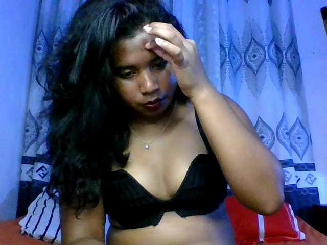 Pauliemarie BongaCams Model