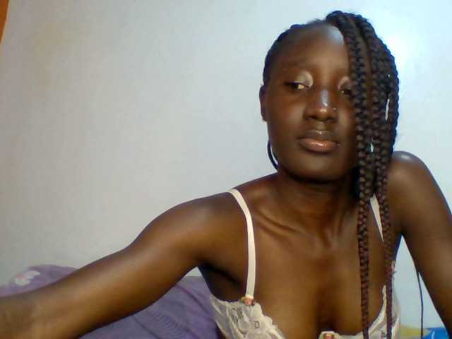 SexyLucia5 BongaCams Model