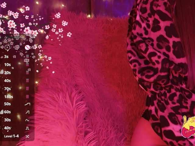 Taliswoman BongaCams Model