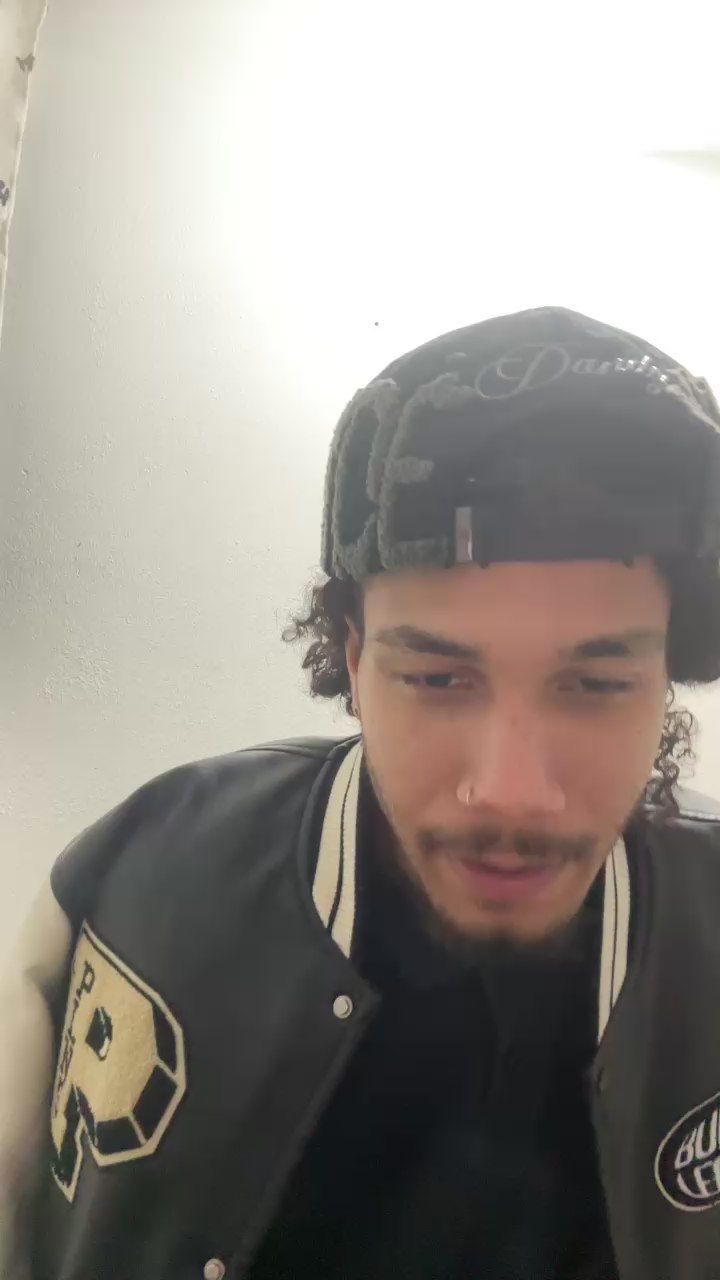 Jlexis777 CAM4 Model