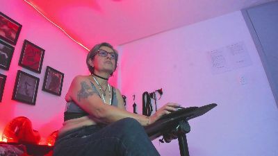 MistressNyx_cg CAM4 Model