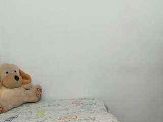 ariellthh CamSoda Model