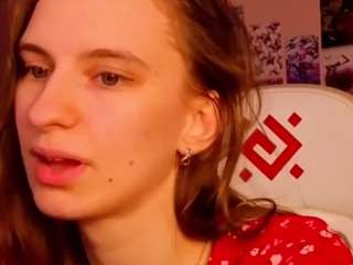 ash-leyy CamSoda Model