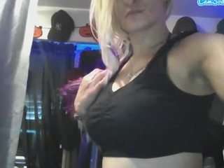 blondebarbiegirlxoxo CamSoda Model