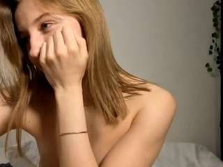 charolettearendt CamSoda Model