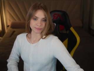 ellasweet CamSoda Model