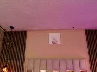 emma-calir CamSoda Model