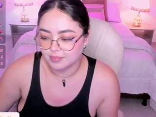 emmy-walker CamSoda Model