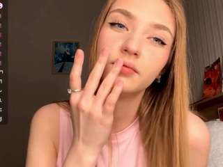 grettaflem CamSoda Model