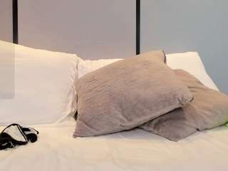 mia-collins96 CamSoda Model