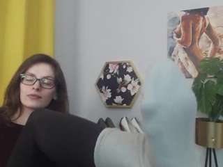 nadinesensual CamSoda Model