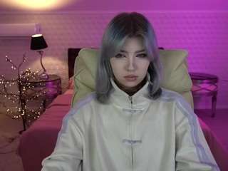 selenairiss CamSoda Model