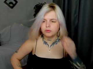 shadow-purr CamSoda Model