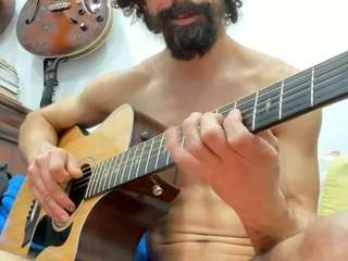 stringin CamSoda Model