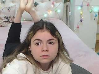 tinaredly CamSoda Model