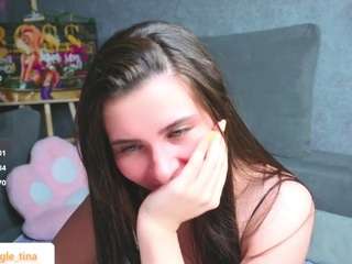 tinatinglee CamSoda Model