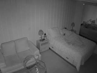 voyeurcam-casa-salsa-bedroom-5 CamSoda Model