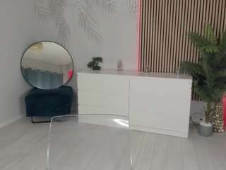 zayatease CamSoda Model