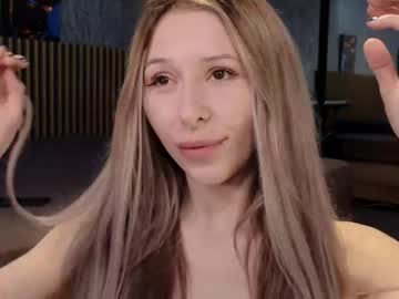 fox_eyesavage Chaturbate Model