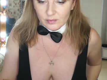 moonlight4u Chaturbate Model