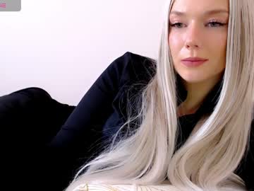 pervyblonde Chaturbate Model