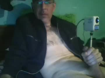 reyes_albert2006 Chaturbate Model