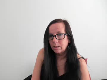 wigglypeachgoddess Chaturbate Model