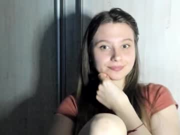zara_bloempje Chaturbate Model