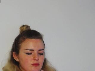 marilyn-maiden on Flirt4Free