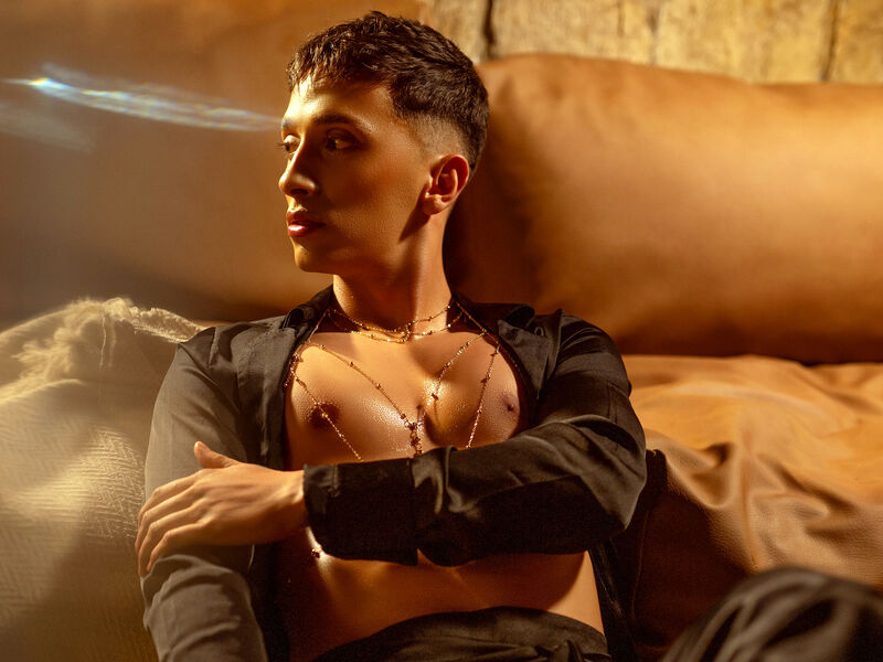 ThiagoJoness LiveJasmin Model