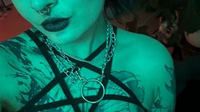 Lacey-Maria Skyprivate Model