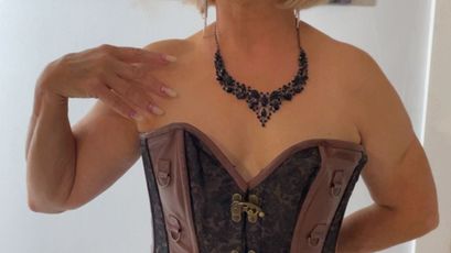 MatureDomme Skyprivate Model