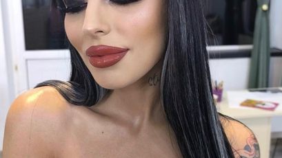 Sophie Skyprivate Model