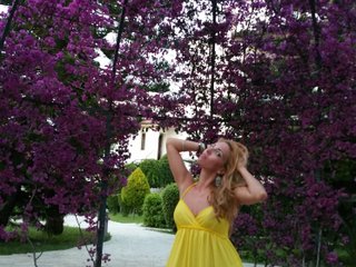 blondeangel_4u2 Streamate Model