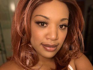 Last screenshot of thekelliecapri's Show