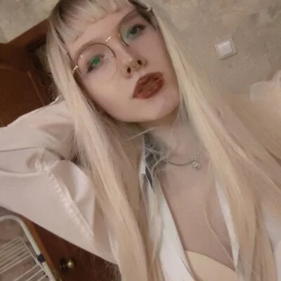 AnGee_ Stripchat Model