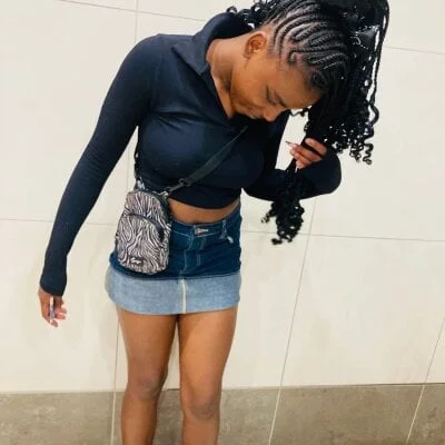 BeautyInBlackX Stripchat Model