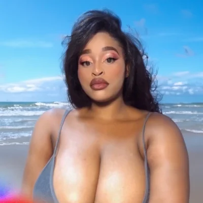 Bella-Porsche Stripchat Model