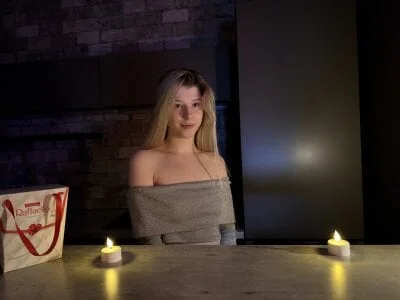 Bella_amory Stripchat Model