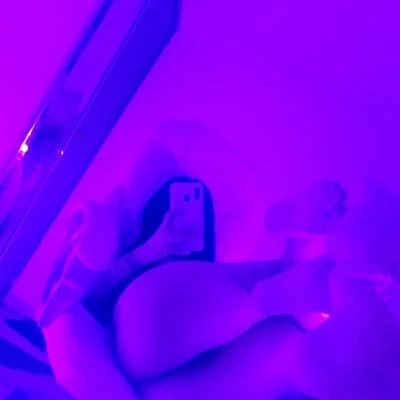 Candy_Ken Stripchat Model