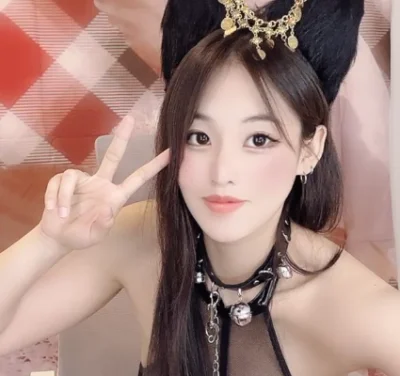 Celestisse- Stripchat Model