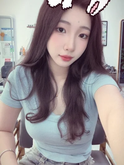 CrazyGirl-888 Stripchat Model