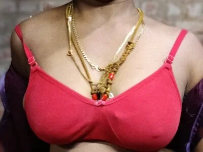 Cute_Renuka Stripchat Model