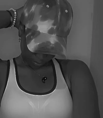 CutieShaz Stripchat Model