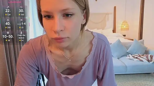 Elis_Fox Stripchat Model